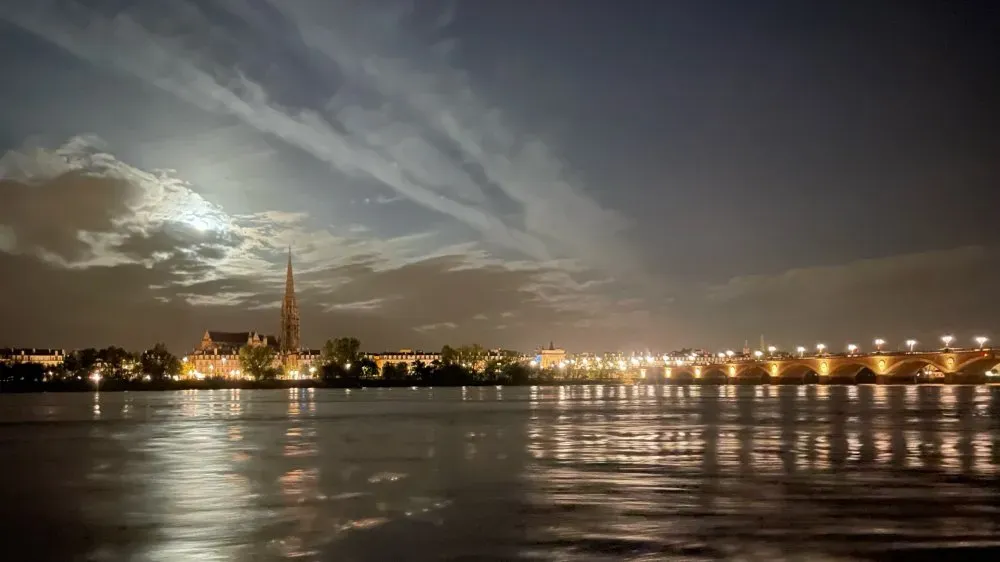 vue bordeaux